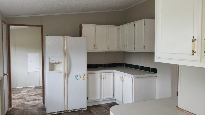 Building Photo - 1124 Eulalia Ln