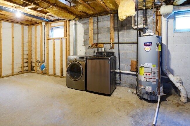 Building Photo - 3017 Fairchild Ln