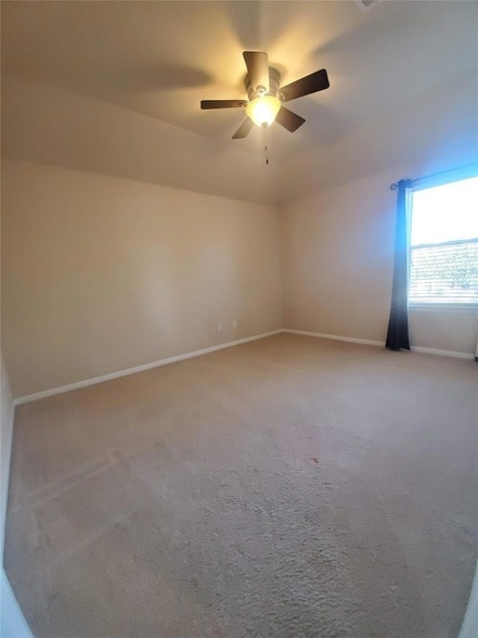 Building Photo - 501 Dinge Bay Dr