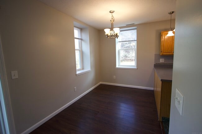 Building Photo - 201 Whetstone Mls