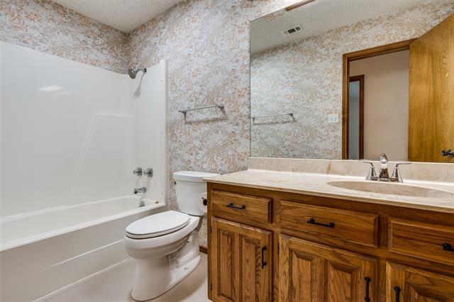 Building Photo - 2917 Fladger Dr