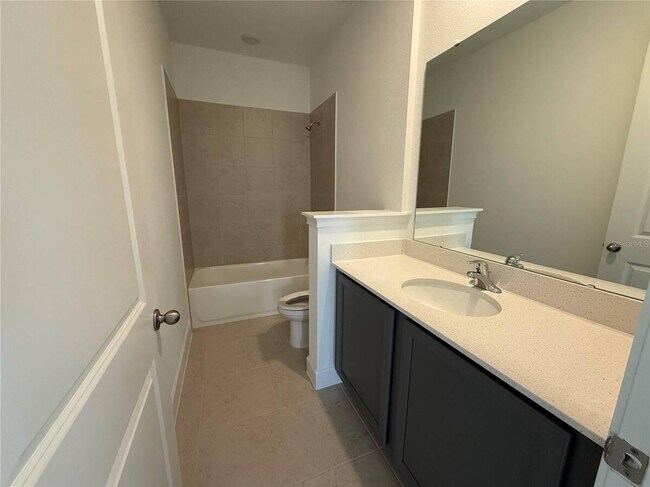 Building Photo - 2949 Sailhouse Dr
