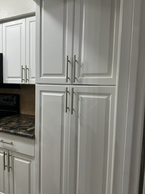 Building Photo - 9809 Richmond Ave.