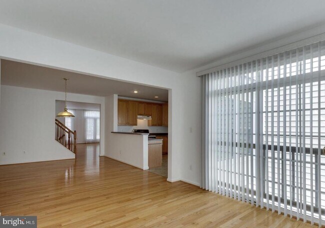 Building Photo - 4597 Barringer Pl