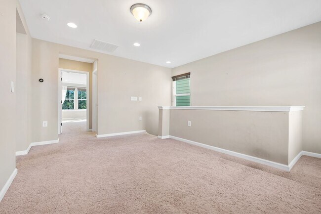 Building Photo - Beautiful 3-bedroom, 2.5-bath home in unbeatable Morrisville location