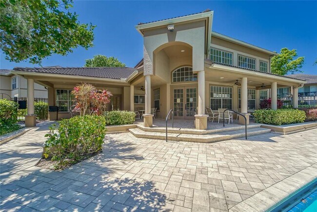 Building Photo - 858 Normandy Trace Rd