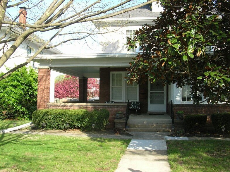 Building Photo - 1021 Potomac Ave