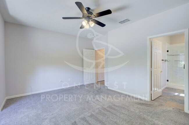Building Photo - 400 Lilypond Ln
