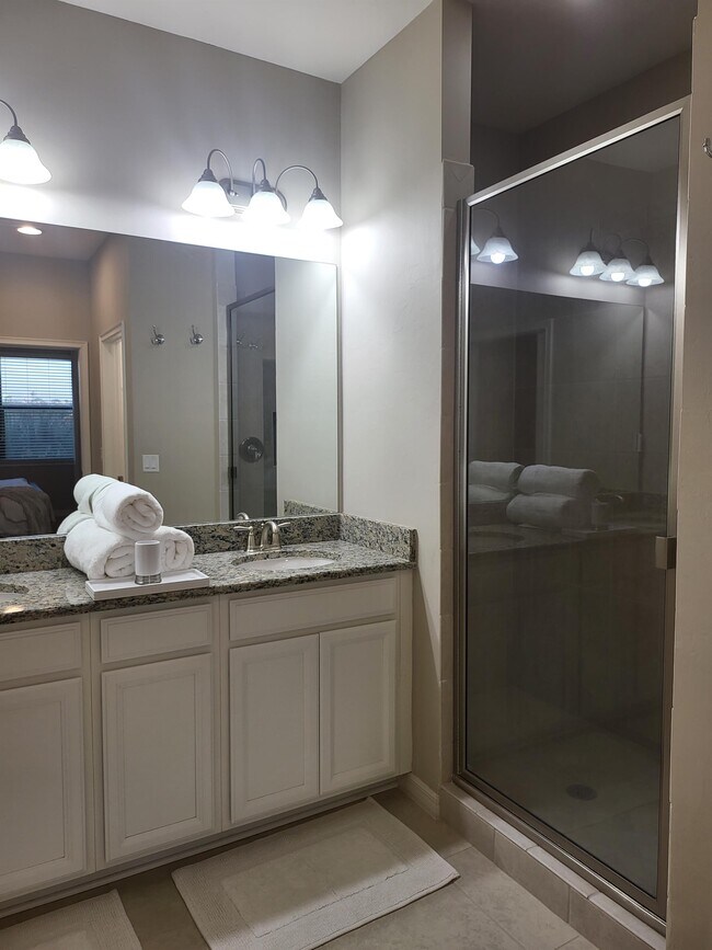 Building Photo - 9441 Benvenuto Ct
