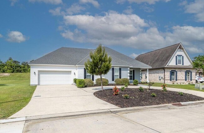 Building Photo - 321 Cypress Lakes Dr