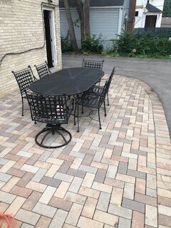 Building Photo - 109 N Avon Rd