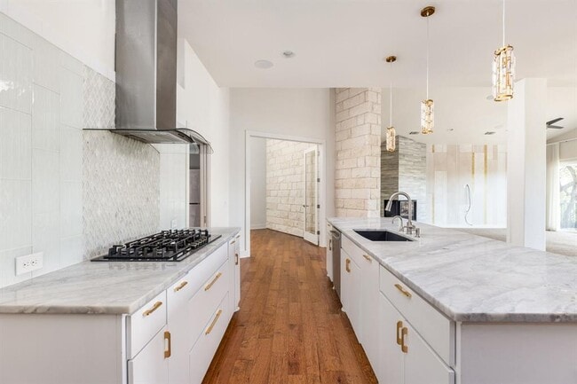 Building Photo - 6605 Peralto Cove