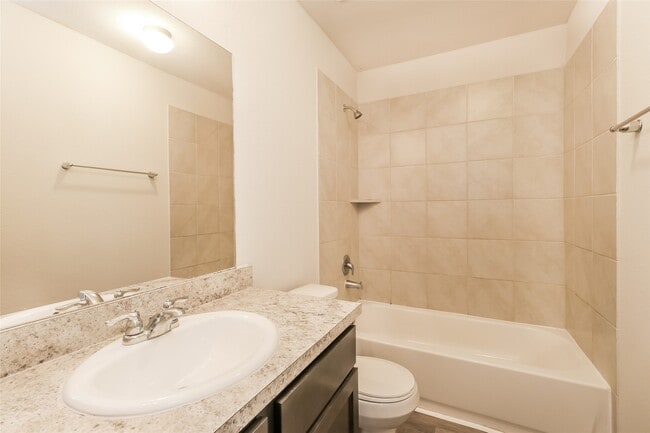 Building Photo - 2311 East Chunk Dr