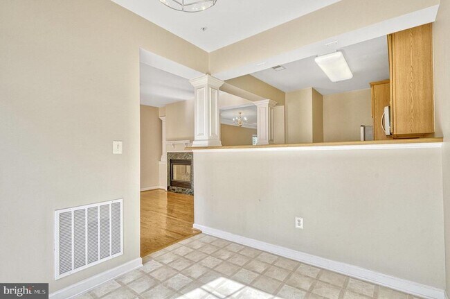 Building Photo - 4174 Lochleven Tr