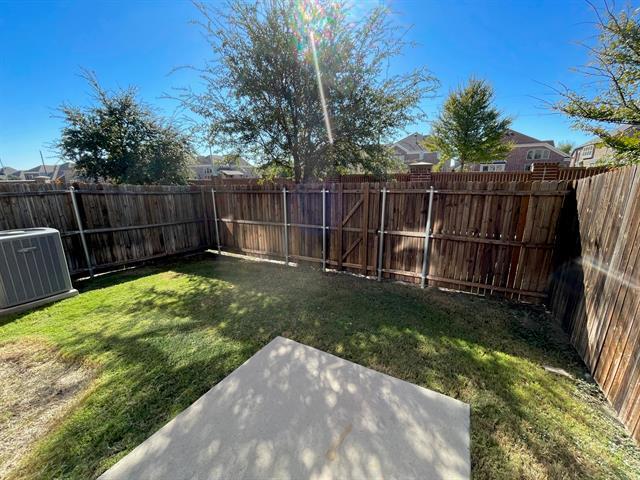 Building Photo - 4776 Bridgewater St