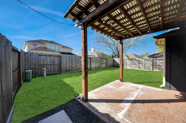 Building Photo - 27427 Channing Springs Dr