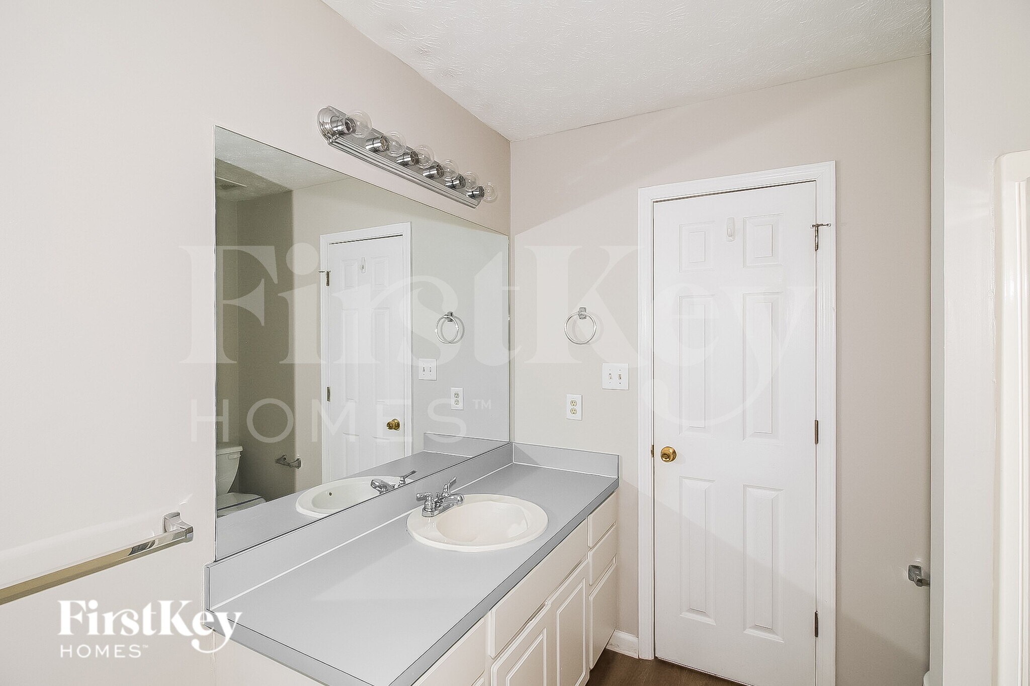 Building Photo - 4860 Wade Valley Way