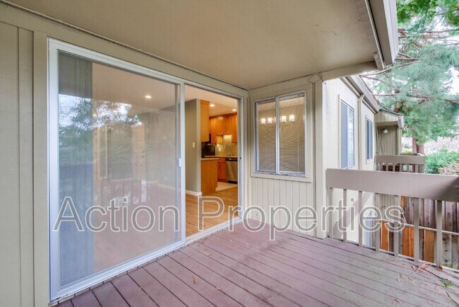 Building Photo - 505 Cypress Point Dr