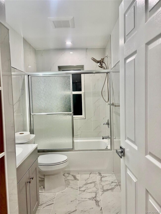 Building Photo - 15 Potomac St