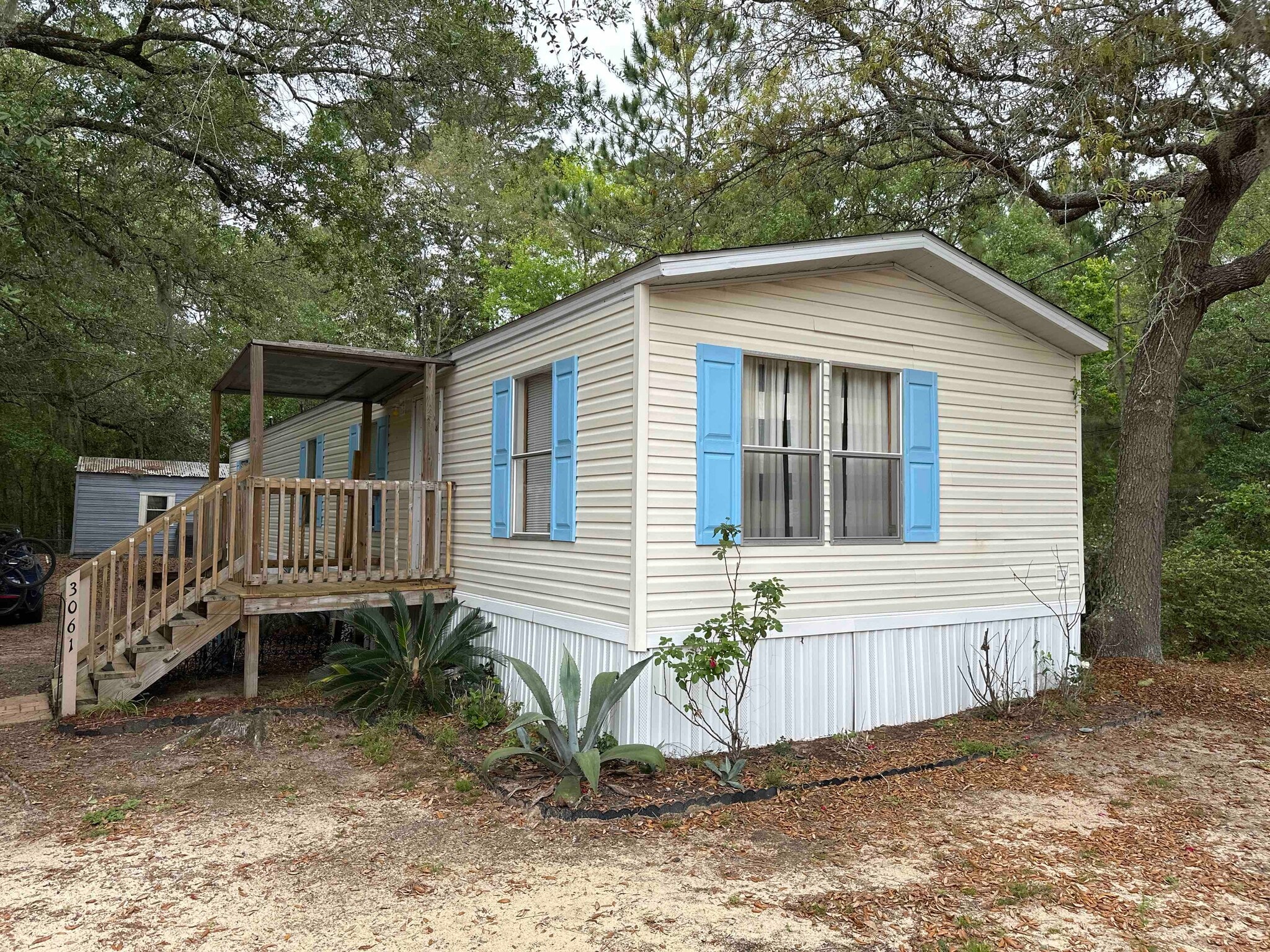 Building Photo - 3061 Safronia Shores Rd