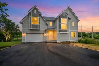 Building Photo - 508 Waycross Dr