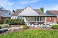 Building Photo - 4684 W 158th St