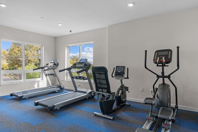 Building Photo - 71 Connecticut Ave