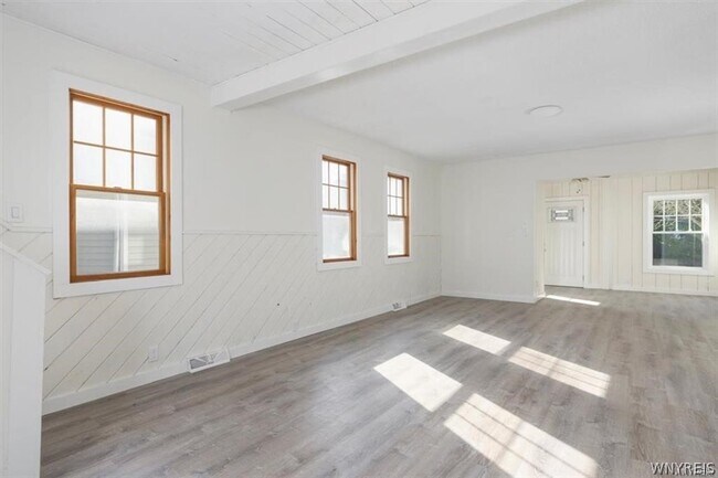 Building Photo - 28 Olean St