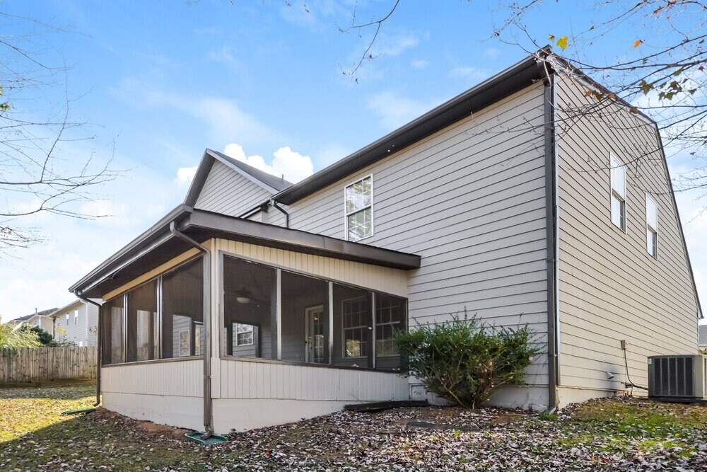 Building Photo - 5020 Amber Way NW