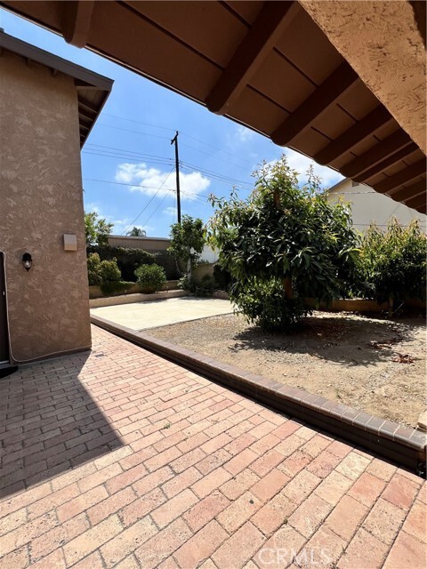 Building Photo - 136 N Tiana Ln