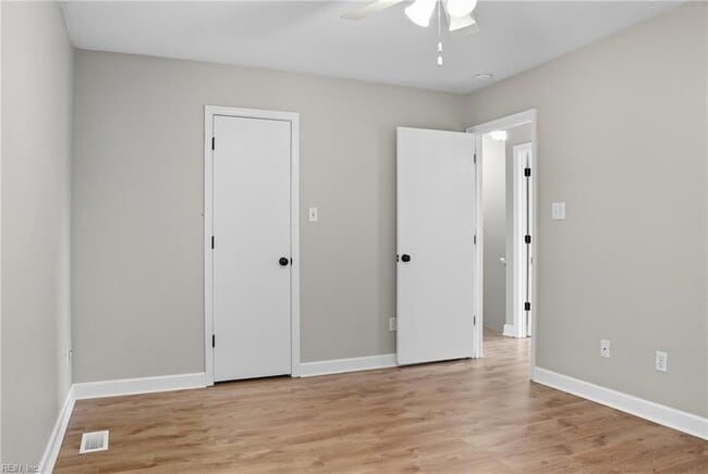 Building Photo - 2421 Julie Ct