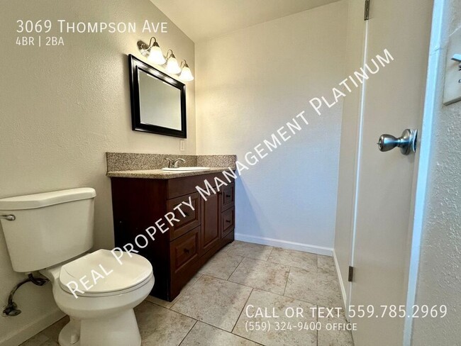 Building Photo - $2,250 Thompson & Floral, $300 Move in bon...