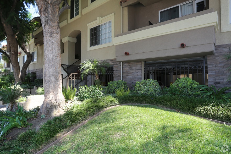 Building - Craner Villa