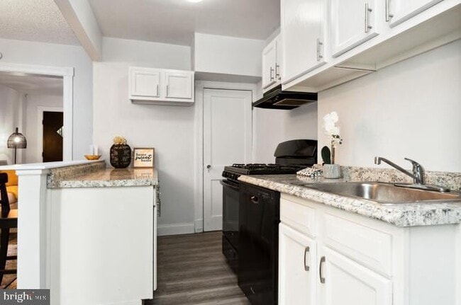 Primary Photo - 337 Kentucky Ave SE