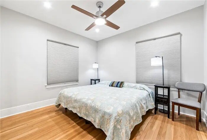 Building Photo - 4227 E Colorado St