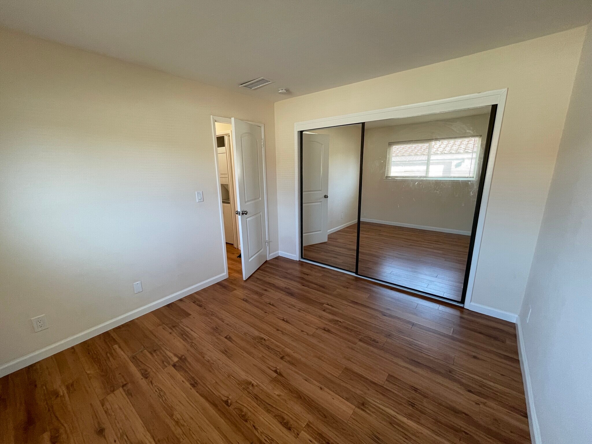 downstairs bedroom - 1705 Monroe St