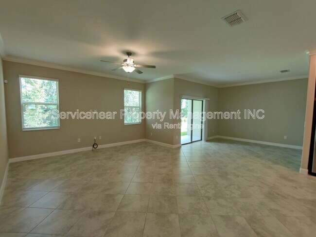 Building Photo - 23244 Willow Glen Way