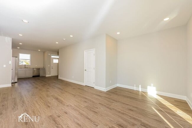 Building Photo - 1930 Addi Ln