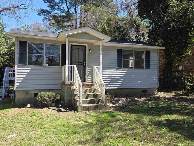 Building Photo - 4030 Gonzales Ave