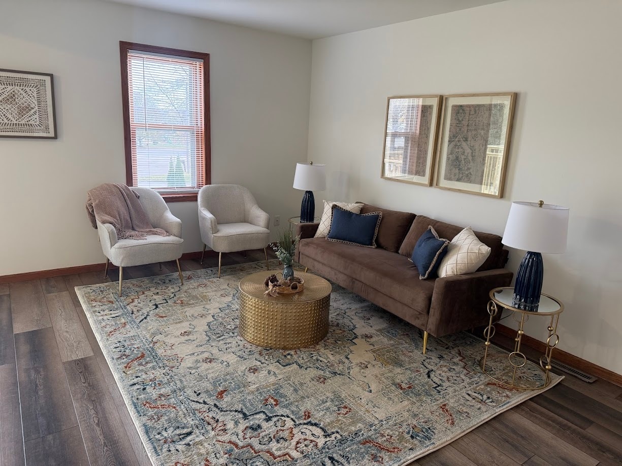 Building Photo - 903 Clarmar Dr