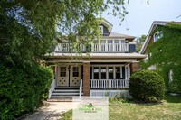 Building Photo - Washington Heights Perfect Location 2 Bedr...