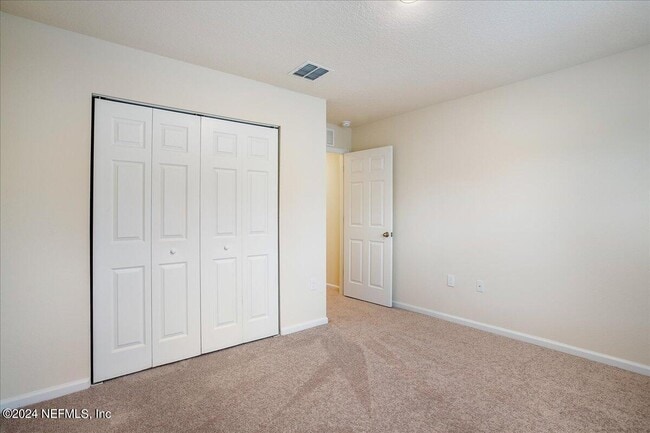 Building Photo - 572 Coastline Wy