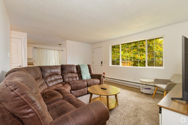 Building Photo - 15704 Ash Way