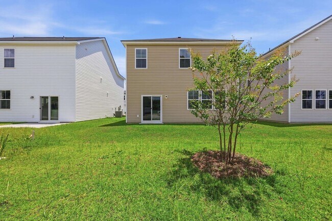 Building Photo - 605 Southwind Way