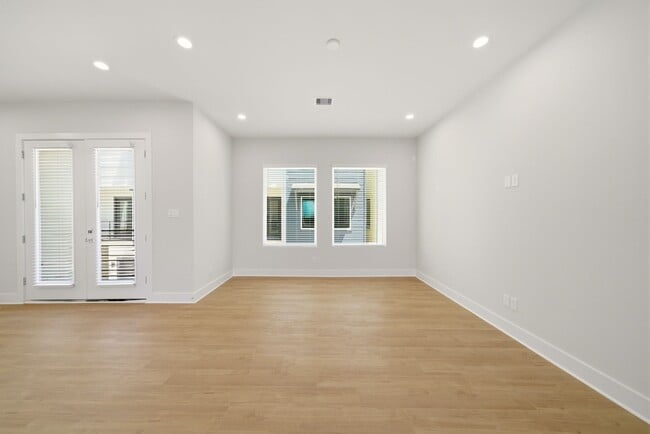 Building Photo - 1398 Cedar Post Ln