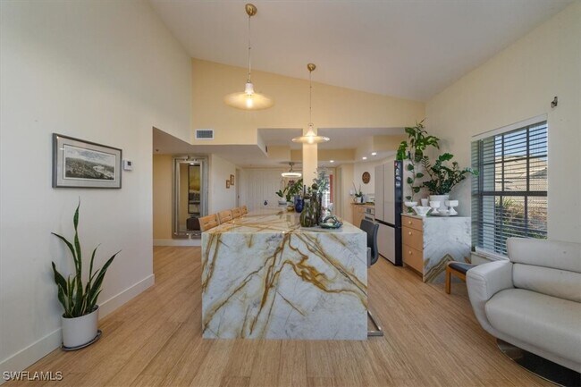 Building Photo - 4130 Bayhead Dr