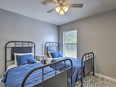 Building Photo - Peaceful Backyard Views! 3BR Home on Nearly Half an Acre with Screened Porch