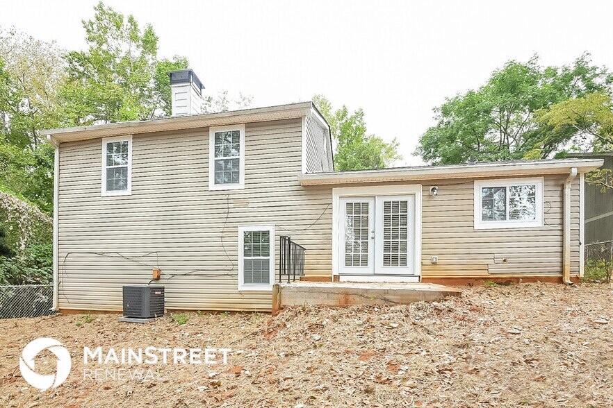 Building Photo - 3935 Wood Path Dr