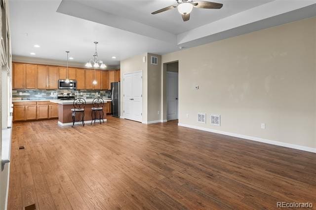Building Photo - 10771 N Montane Dr