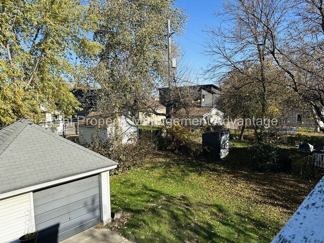 Building Photo - 781 Camden St